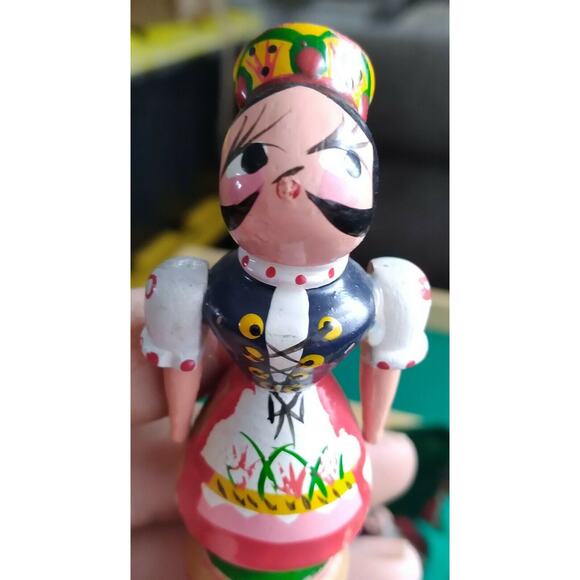 Antique Hand Painted Folk Art Wooden Chess Set Complete Eastern European - Picture 10 of 10